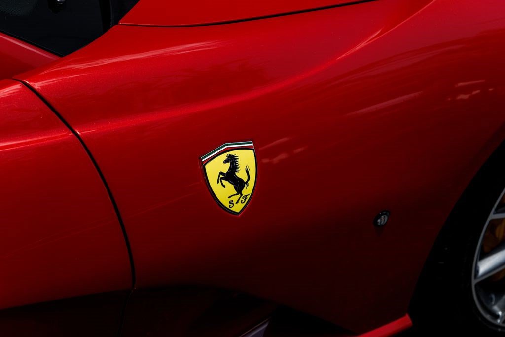 Used 2023 Ferrari 812 GTS RWD image 40