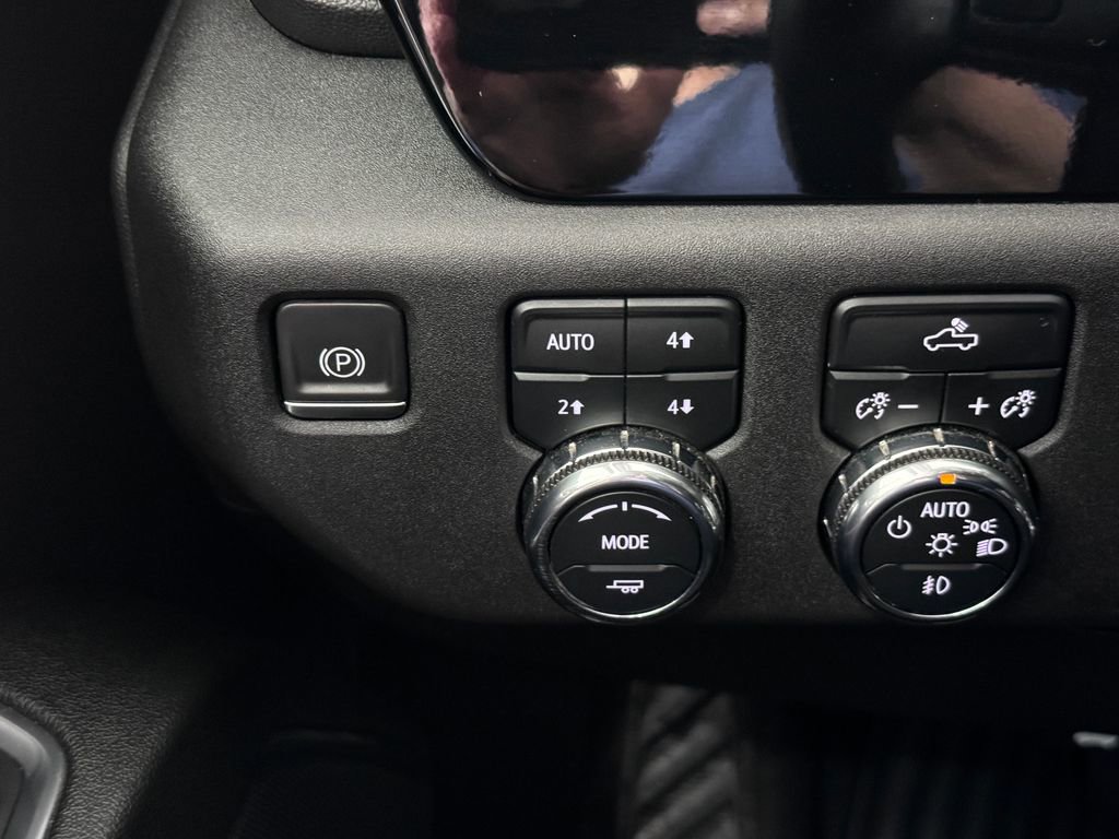 Certified 2023 GMC Sierra 1500 Elevation w/ X31 Off-Road Package AWD/4WD image 25