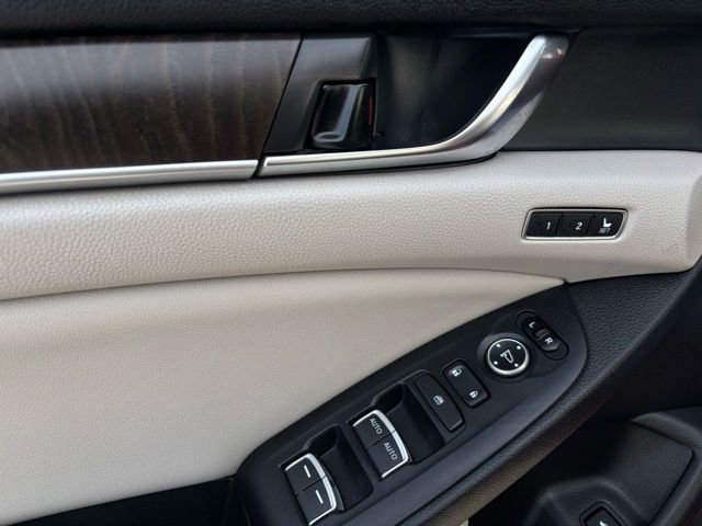 Used 2019 Honda Accord EX-L image 14