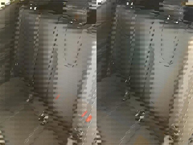 Used 2025 Buick Encore GX Preferred image 17