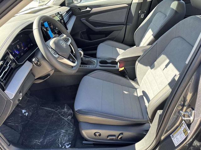 New 2026 Volkswagen Jetta SE FWD image 15