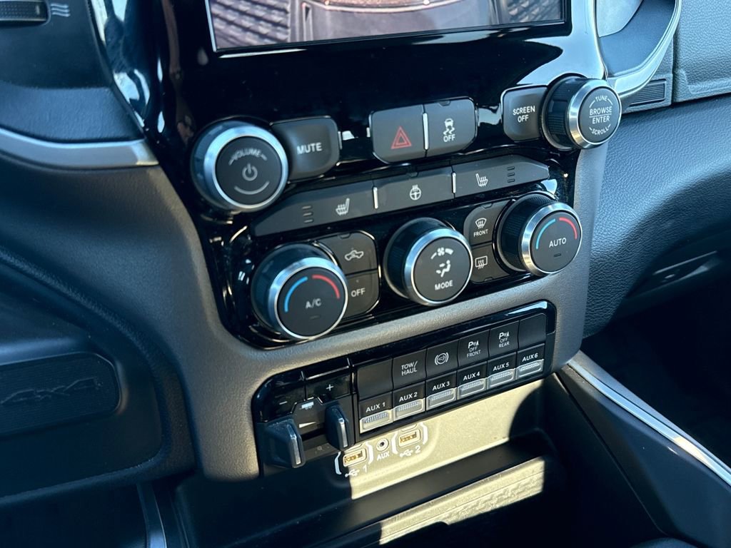 Used 2023 RAM 2500 Big Horn w/ Night Edition image 21