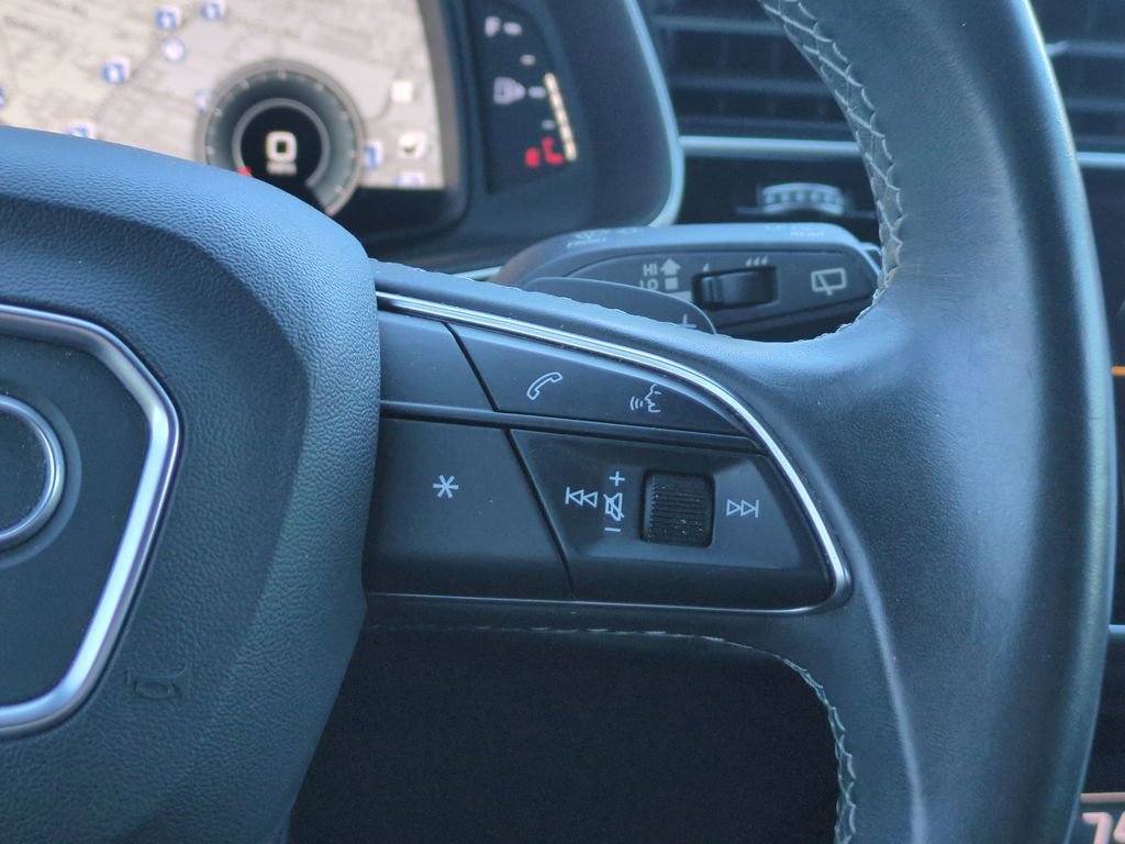 Used 2021 Audi Q8 Premium Plus w/ Premium Plus Package image 27