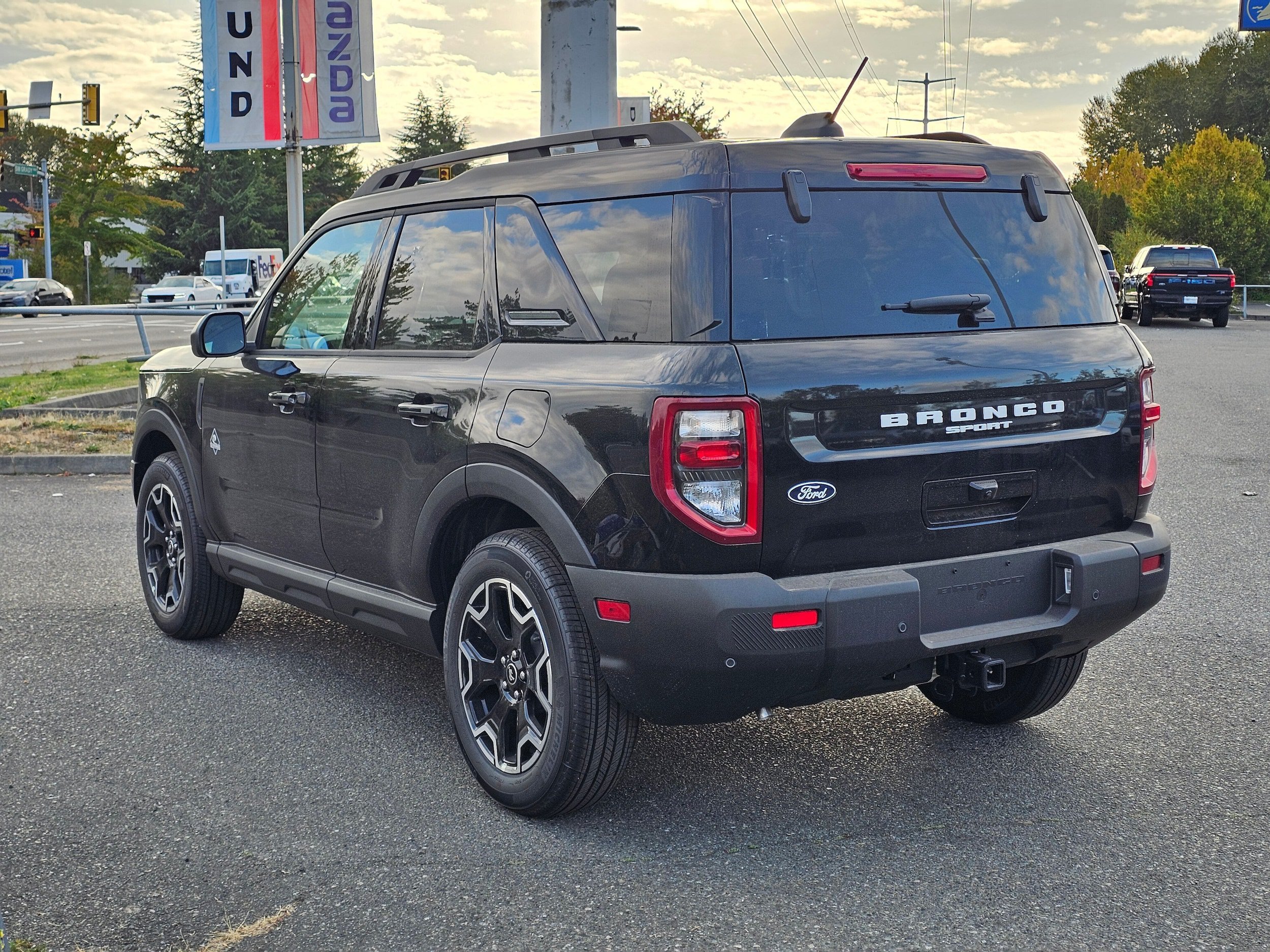 New 2026 Ford Bronco Sport Outer Banks AWD/4WD image 7