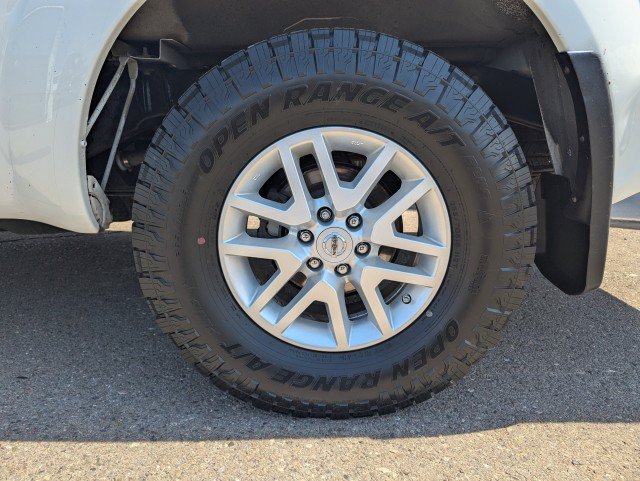 Used 2018 Nissan Frontier SV AWD/4WD image 19