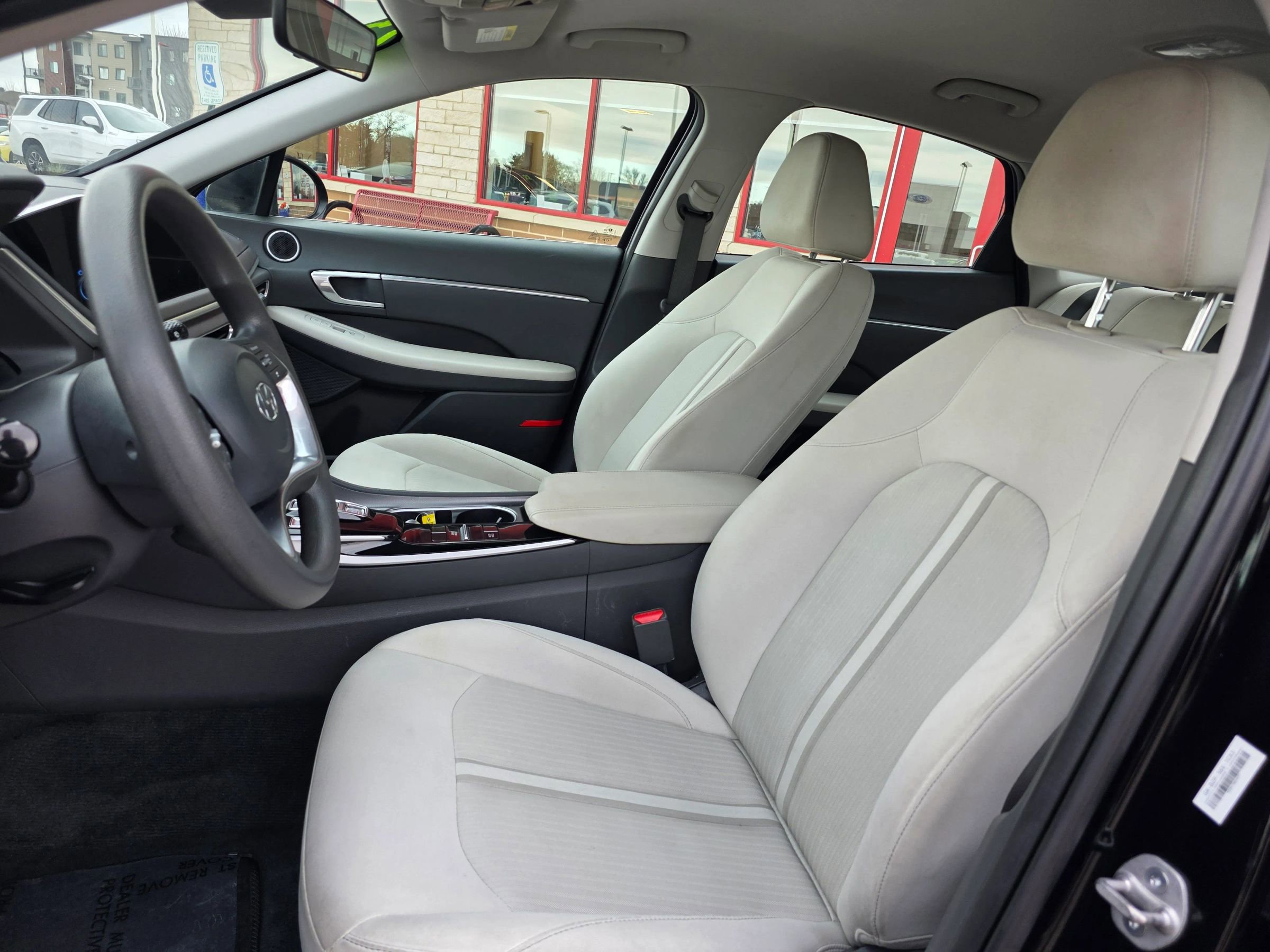 Used 2023 Hyundai Sonata SEL FWD image 9