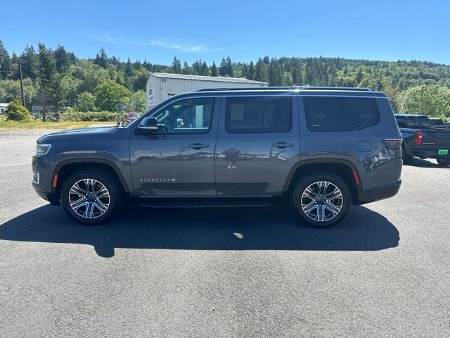 Used 2024 Jeep Wagoneer Series II w/ Flexible Seating Group AWD/4WD image 3