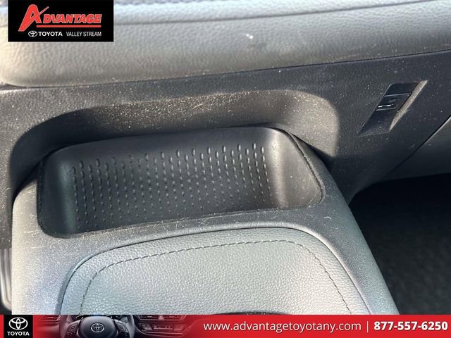 Used 2020 Toyota Corolla SE FWD image 32
