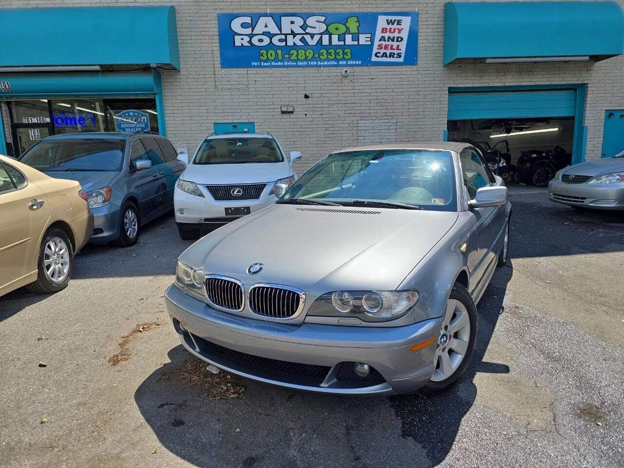 Used 2005 BMW 325Ci Convertible RWD image 2