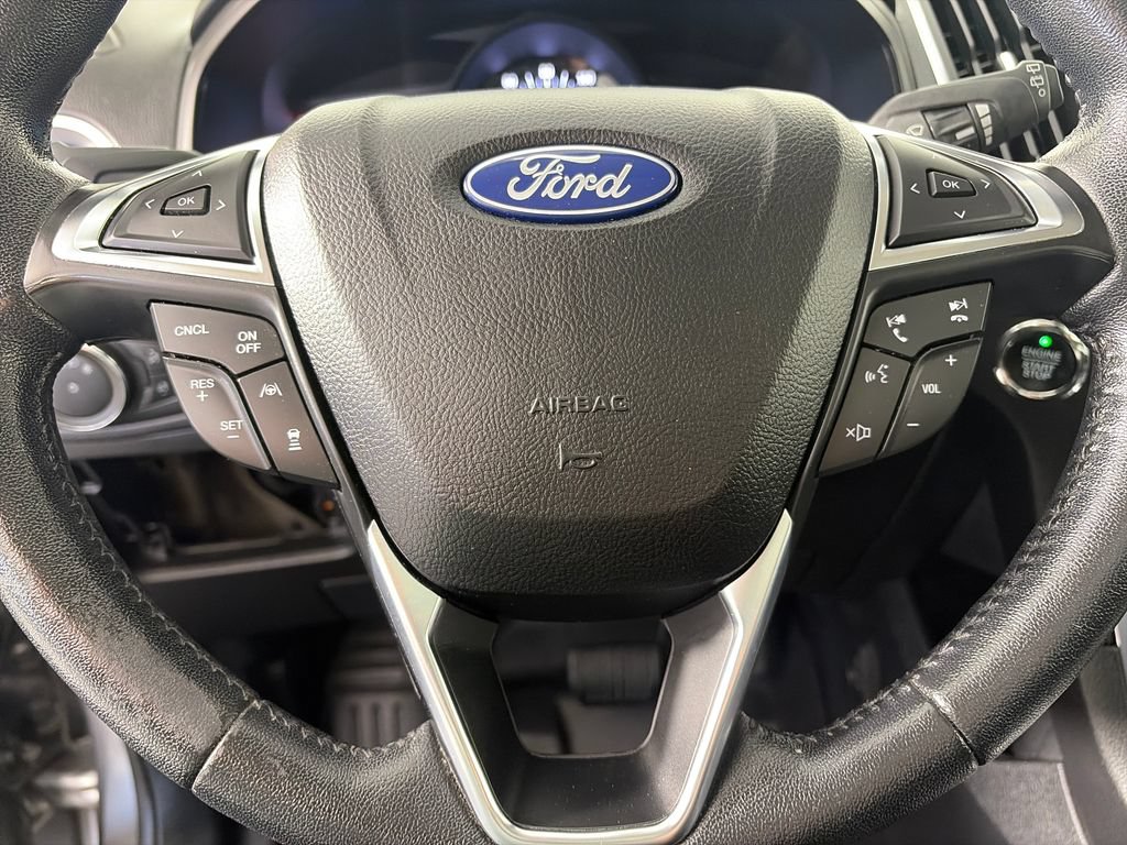 Certified 2022 Ford Edge Titanium AWD/4WD image 16