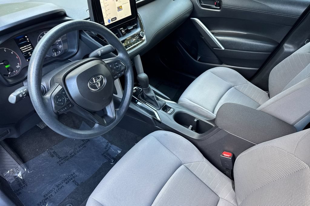 Certified 2025 Toyota Corolla Cross AWD Hybrid image 9