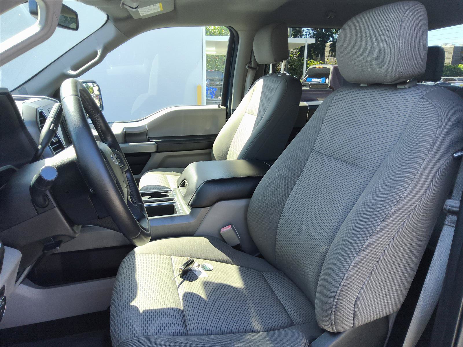 Used 2018 Ford F150 XLT w/ Equipment Group 302A Luxury RWD image 14