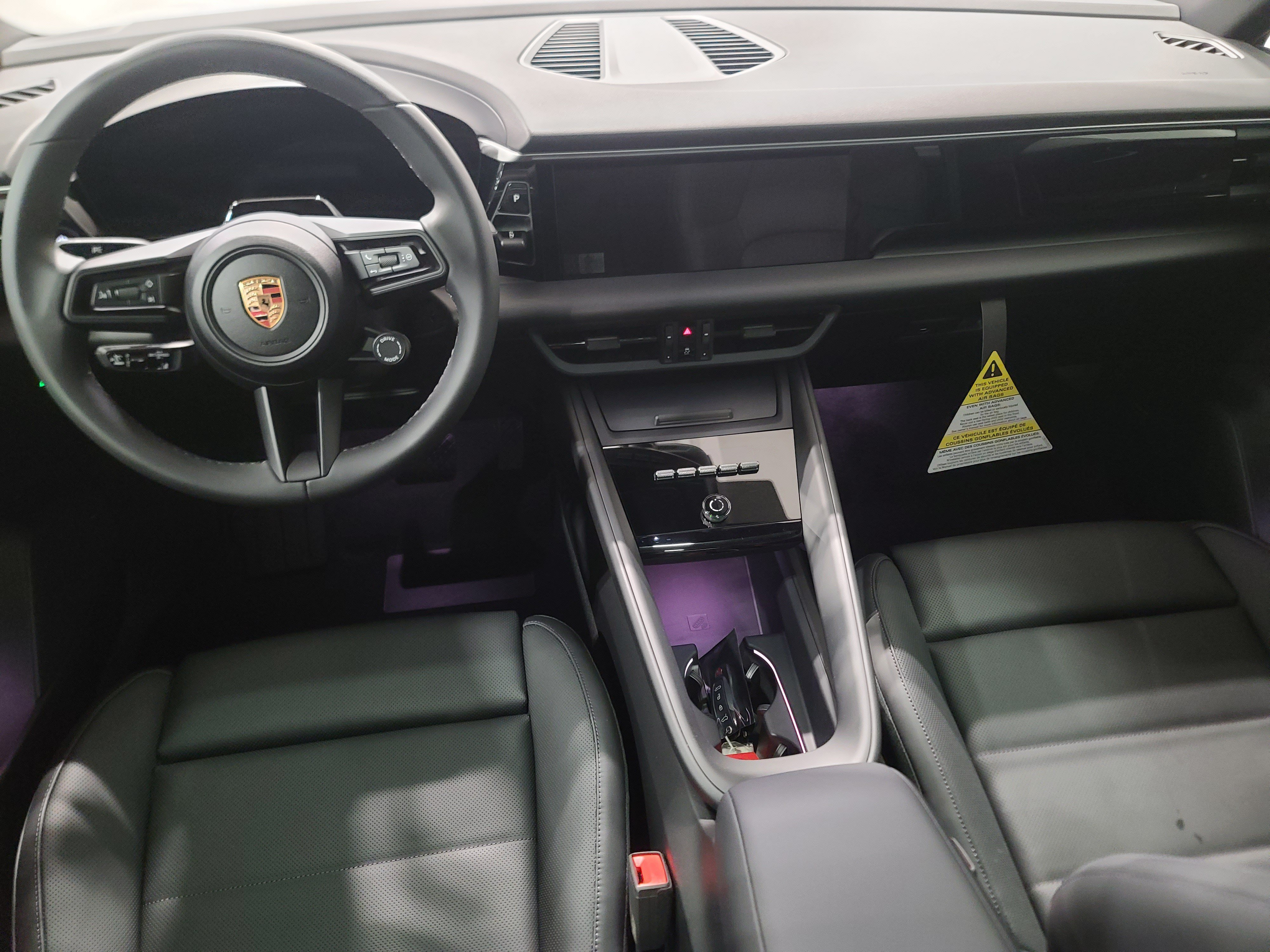 New 2026 Porsche Macan Electric RWD image 12