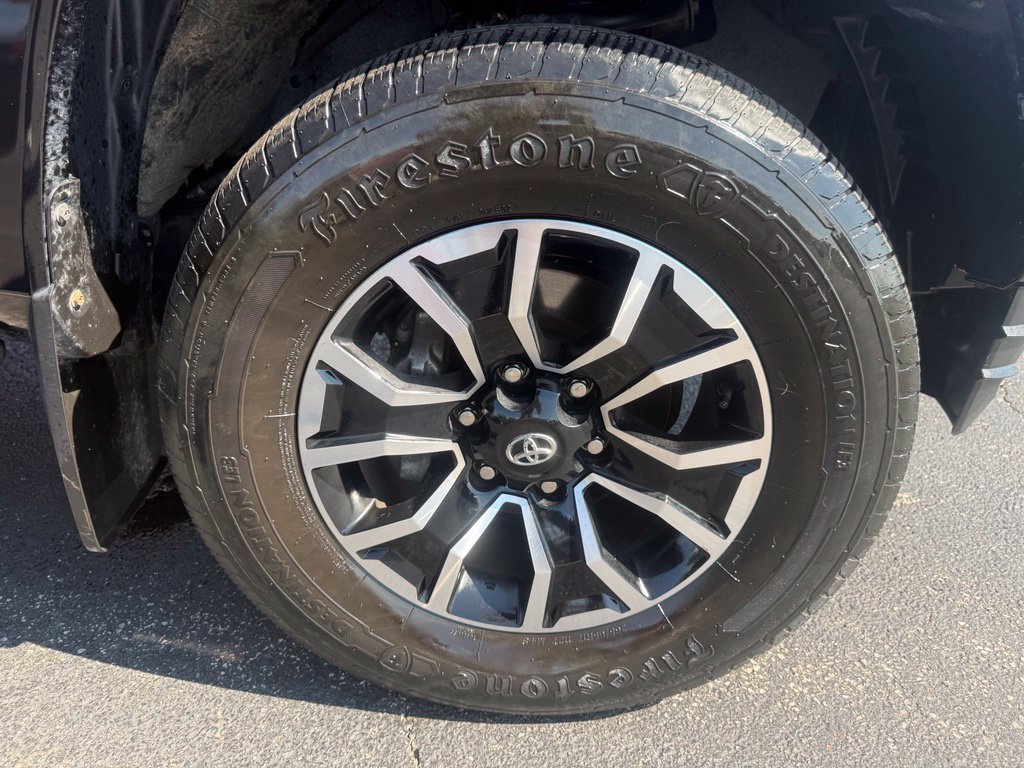 Used 2021 Toyota Tacoma TRD Sport AWD/4WD image 56