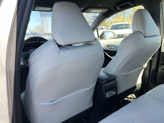 Used 2025 Toyota Corolla XSE image 29