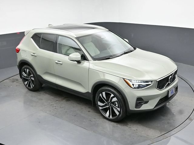 Used 2025 Volvo XC40 B5 Ultra w/ Climate Package AWD/4WD image 44