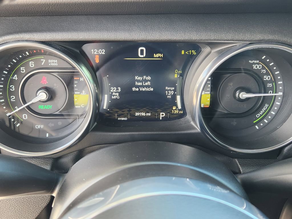 Used 2023 Jeep Wrangler Unlimited Sahara w/ Cold Weather Group image 7