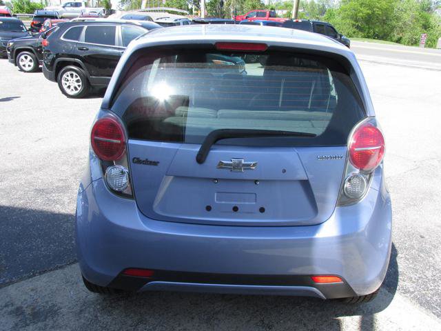 Used 2015 Chevrolet Spark LT FWD image 4