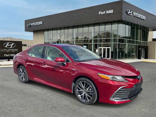 Used 2021 Toyota Camry XLE