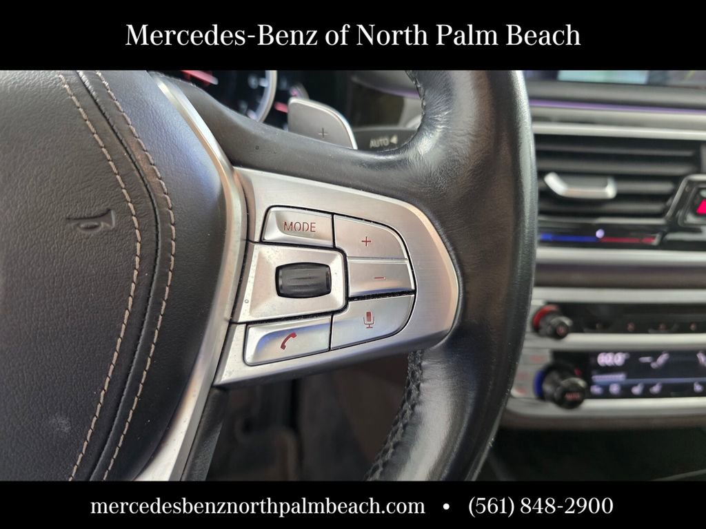 Used 2017 BMW 740i xDrive image 18