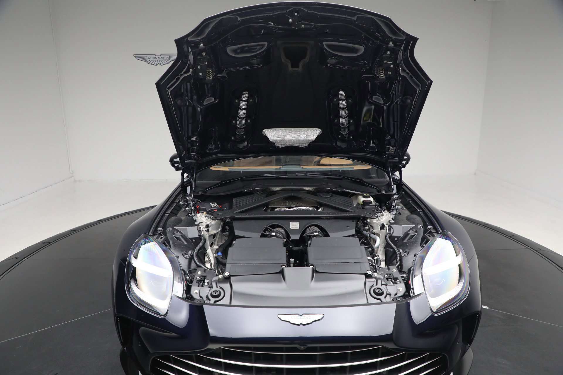 New 2026 Aston Martin V8 Vantage Coupe image 36