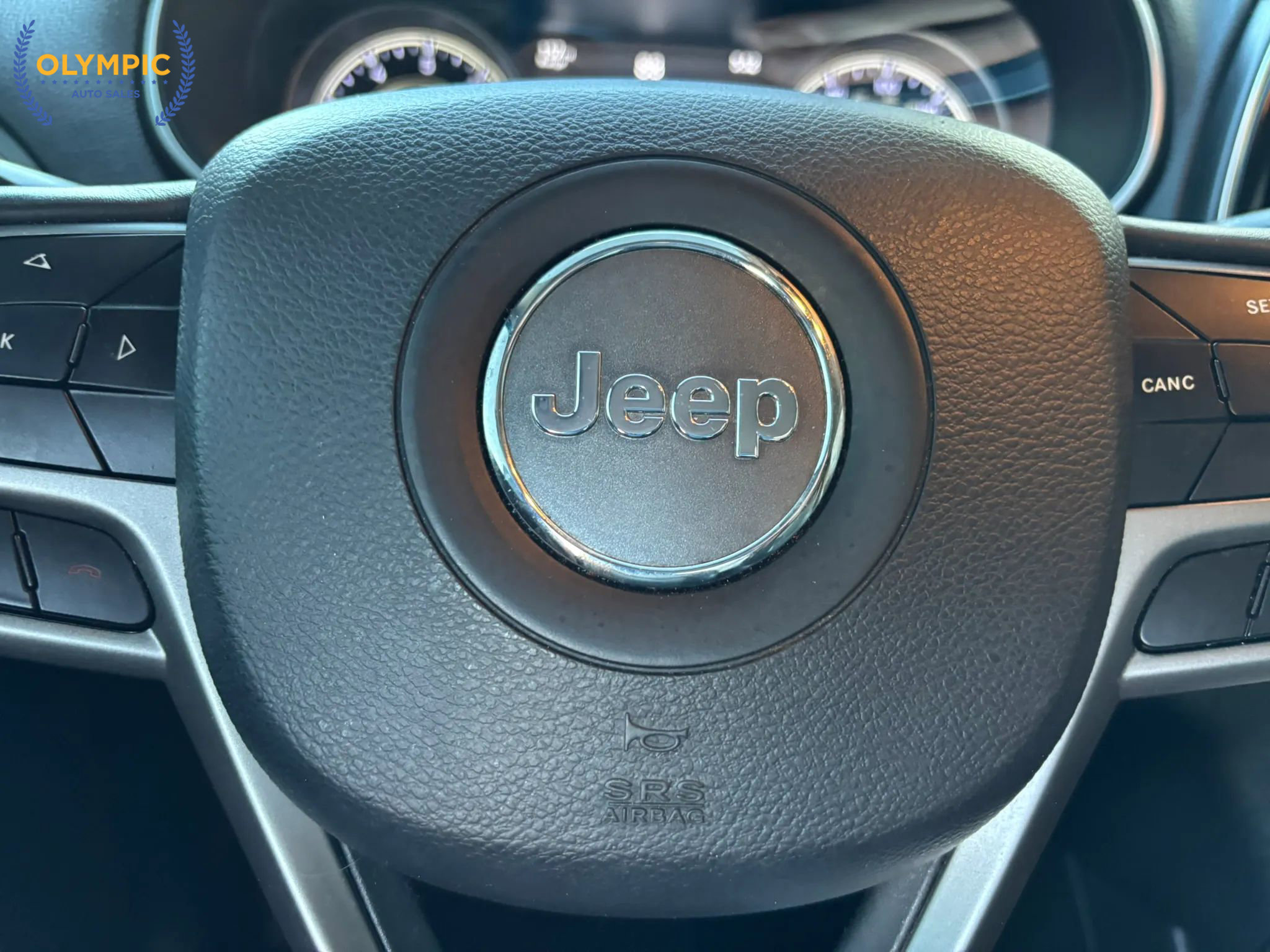 Used 2019 Jeep Cherokee Limited image 23
