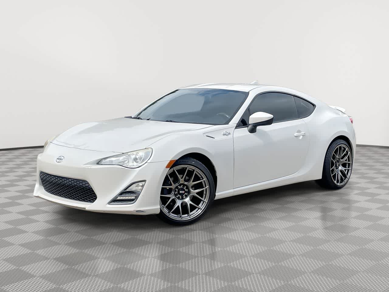 Used 2015 Scion FR-S RWD video 1