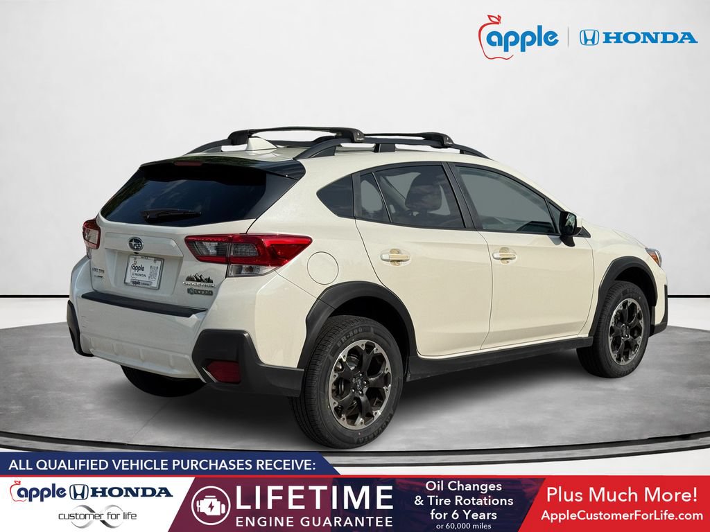 Used 2023 Subaru Crosstrek 2.0i Premium AWD/4WD image 3