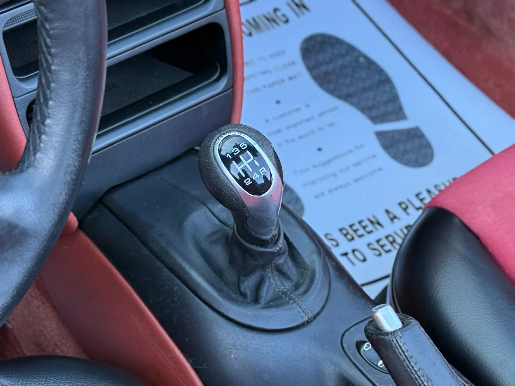 Used 2000 Porsche Boxster image 25