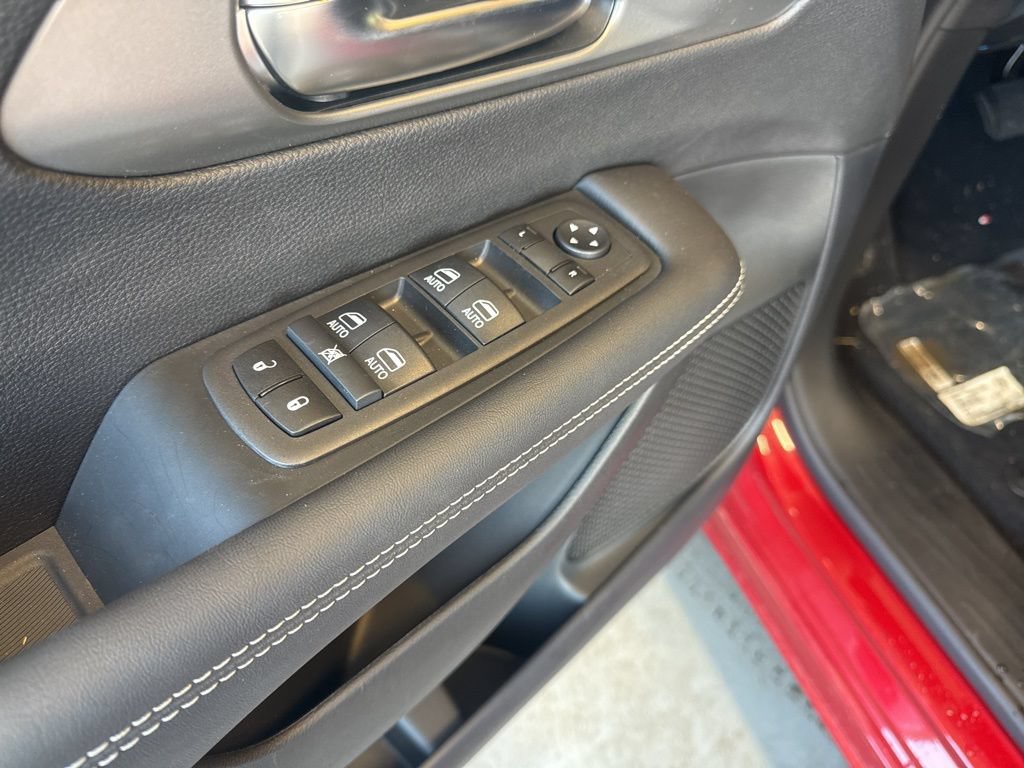 New 2026 Chrysler Pacifica Select FWD image 20