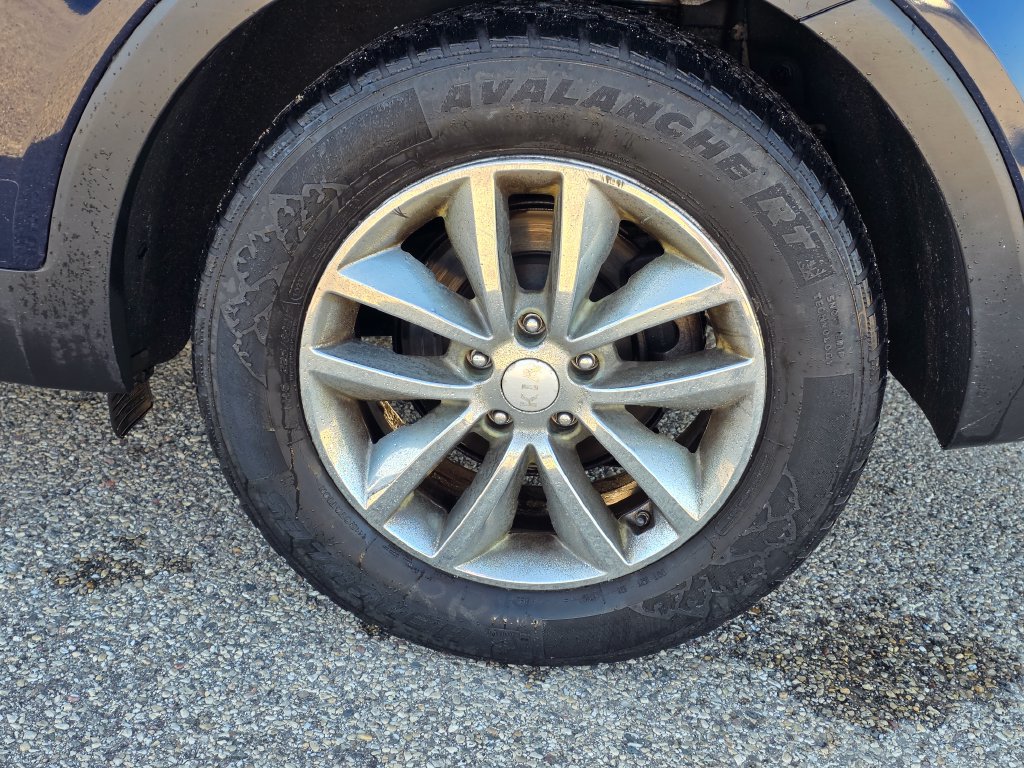 Used 2016 Kia Sorento LX AWD/4WD image 11