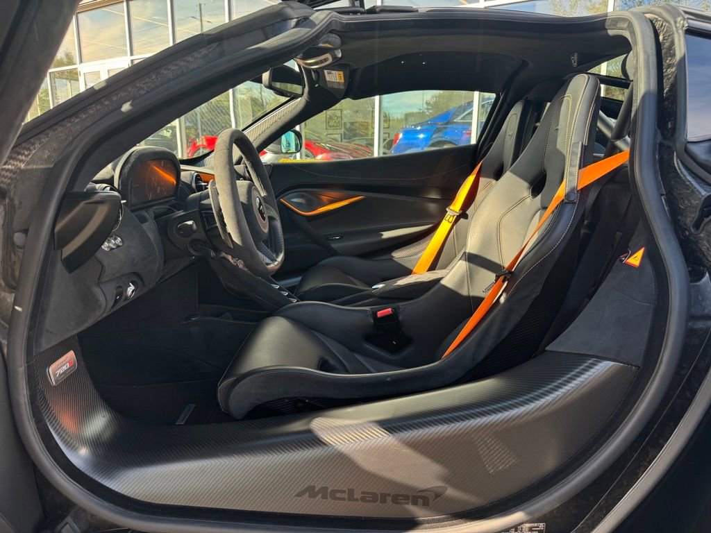 Used 2022 McLaren 720S Performance image 43
