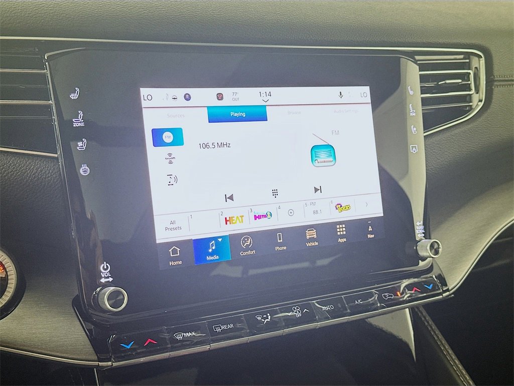 New 2025 Jeep Wagoneer L Series II w/ Premium Group I image 13