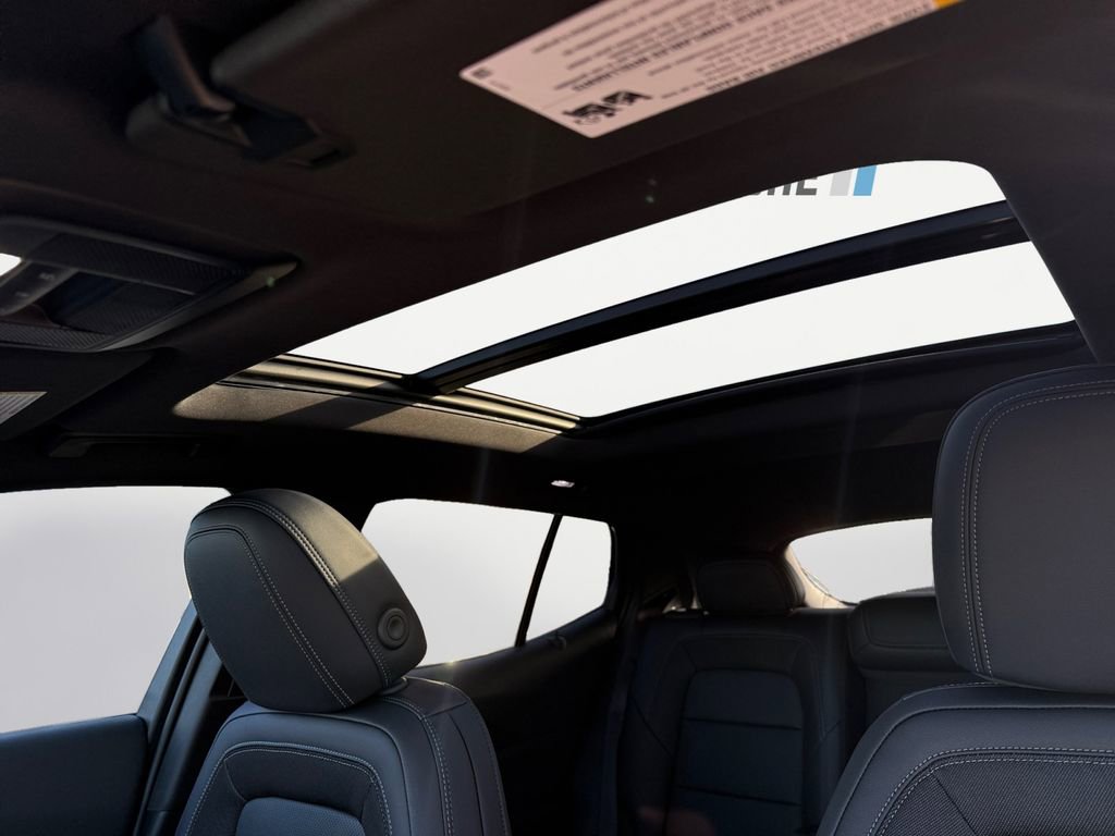 New 2026 Chevrolet Equinox EV LT image 20