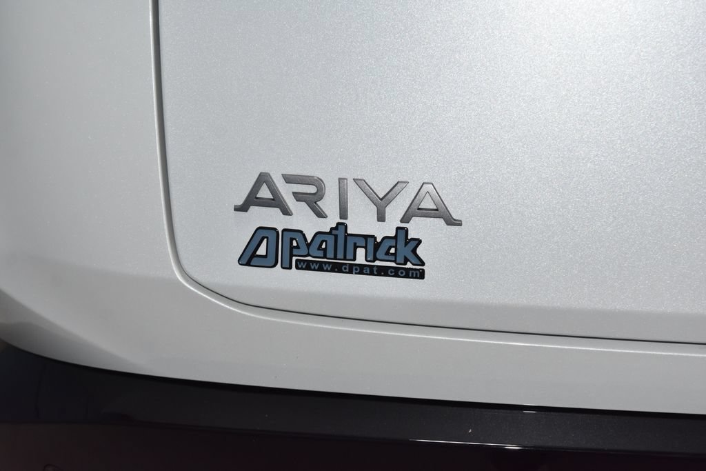 Used 2025 Nissan Ariya Platinum AWD/4WD image 32