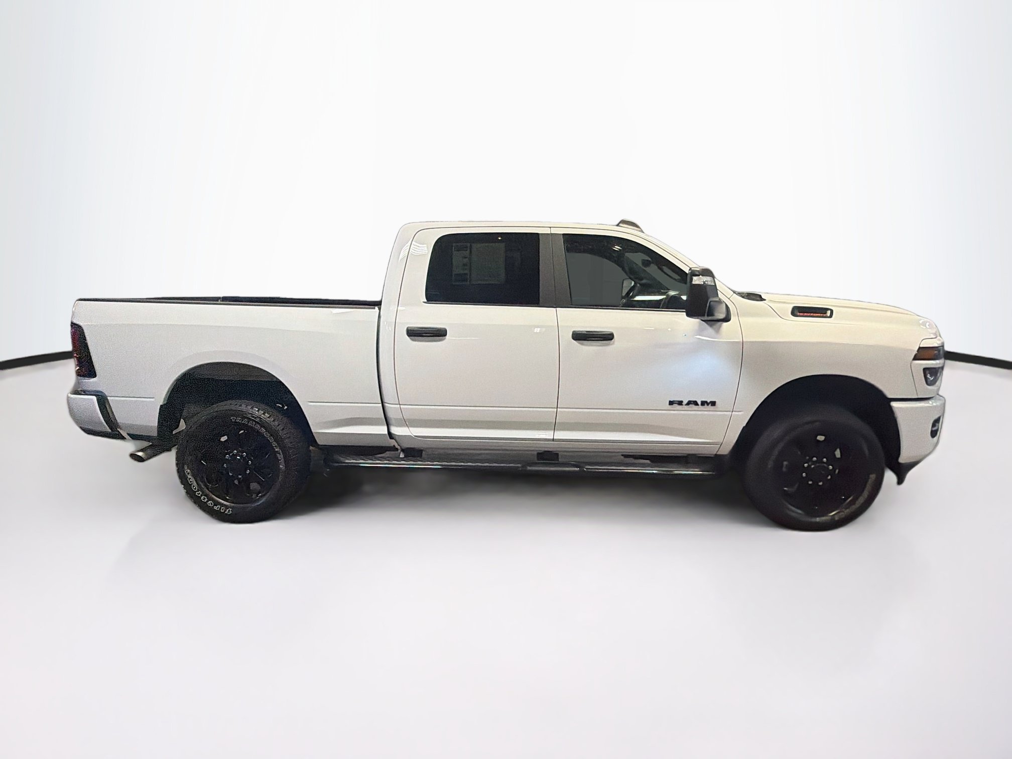 Used 2025 RAM 2500 Big Horn AWD/4WD image 10