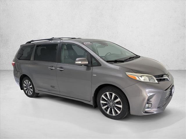 Used 2018 Toyota Sienna Limited Premium w/ Outdoor Package AWD/4WD image 3