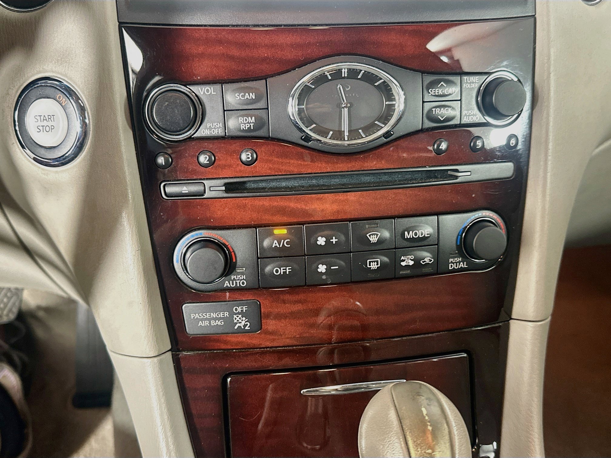 Used 2010 INFINITI EX35 Journey AWD/4WD image 23