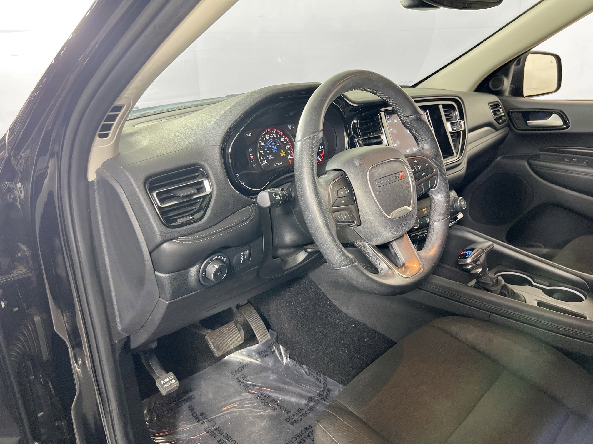 Used 2022 Dodge Durango SXT image 9