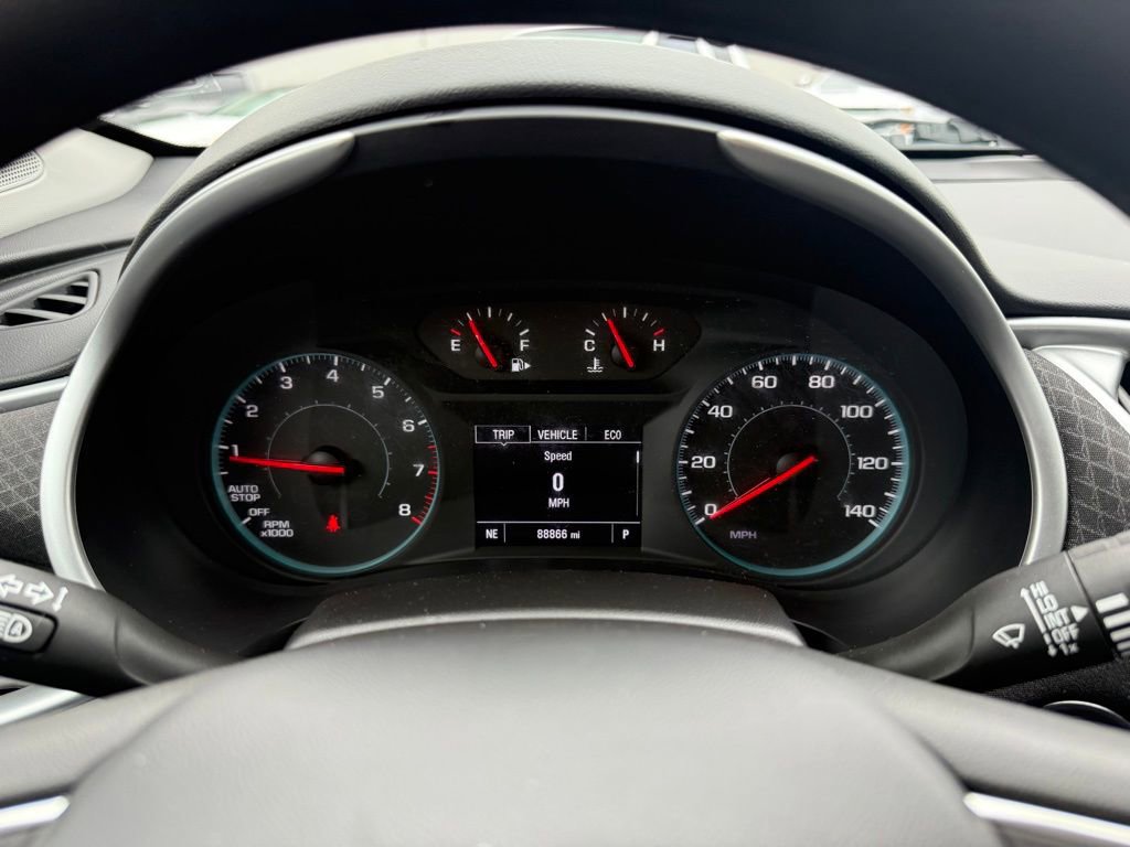 Used 2023 Chevrolet Malibu LT image 23