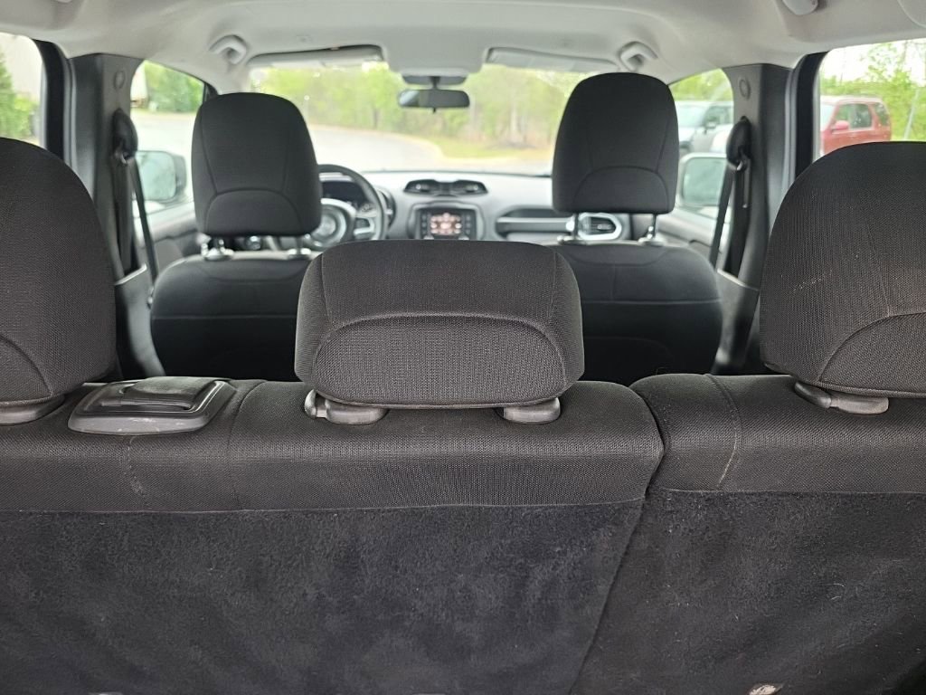 Used 2018 Jeep Renegade Sport w/ Power & Air Group image 35