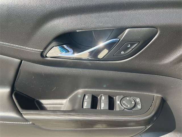 Used 2023 GMC Acadia SLT image 23