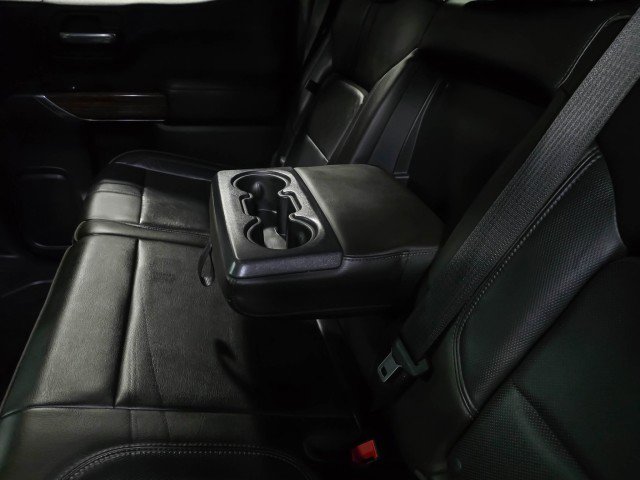 Used 2019 Chevrolet Silverado 1500 High Country w/ Technology Package AWD/4WD image 19