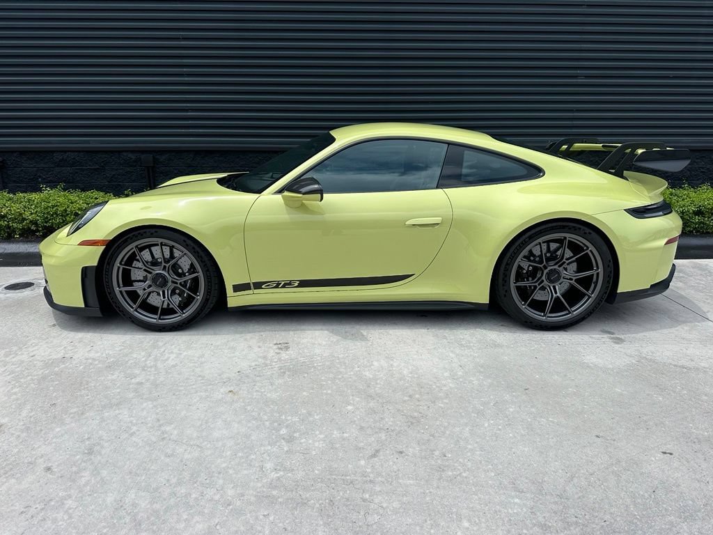 Certified 2026 Porsche 911 GT3 RWD image 2