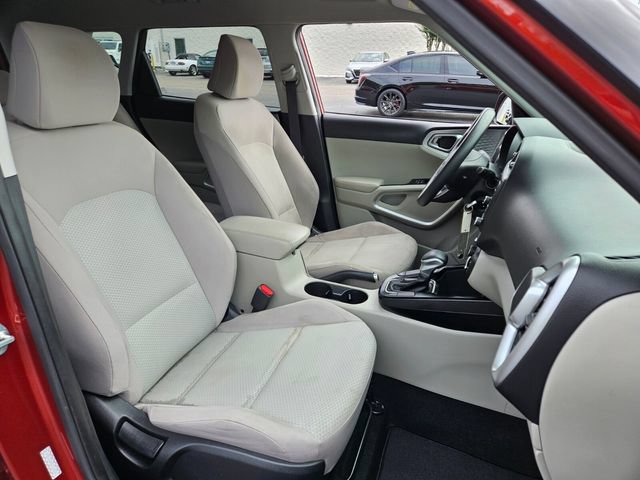 Used 2020 Kia Soul LX FWD image 18