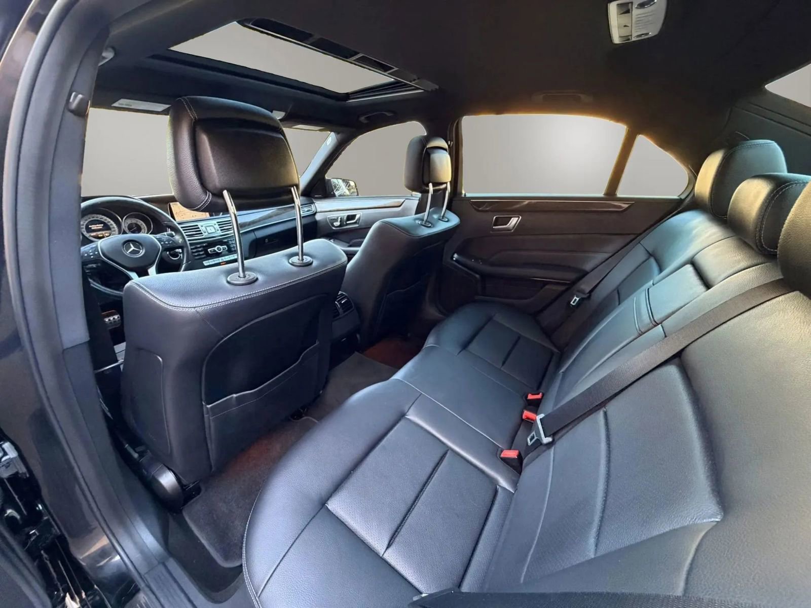 Used 2014 Mercedes-Benz E 350 Sedan image 29