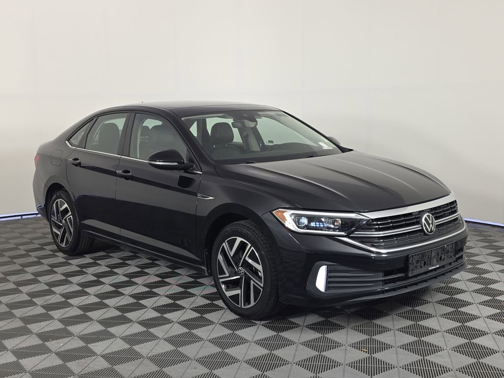 Used 2023 Volkswagen Jetta SEL FWD image 9
