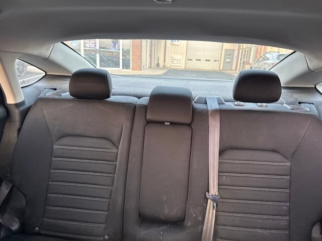 Used 2015 Ford Fusion SE FWD image 7