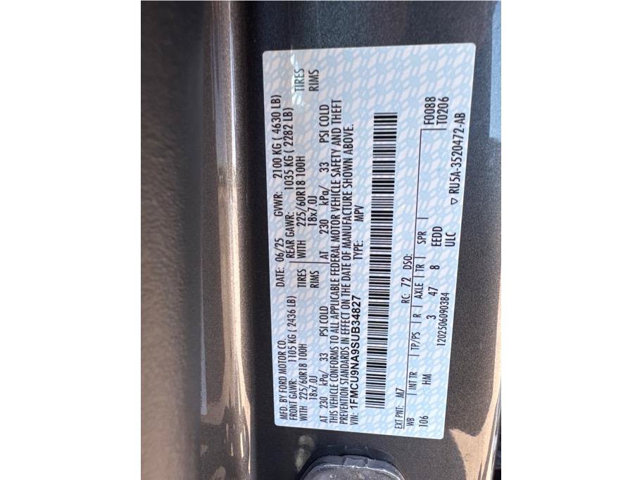 Used 2025 Ford Escape ST-Line Select AWD/4WD image 16