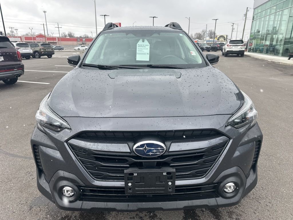 Certified 2025 Subaru Outback Premium w/ Popular Package #1A AWD/4WD image 2